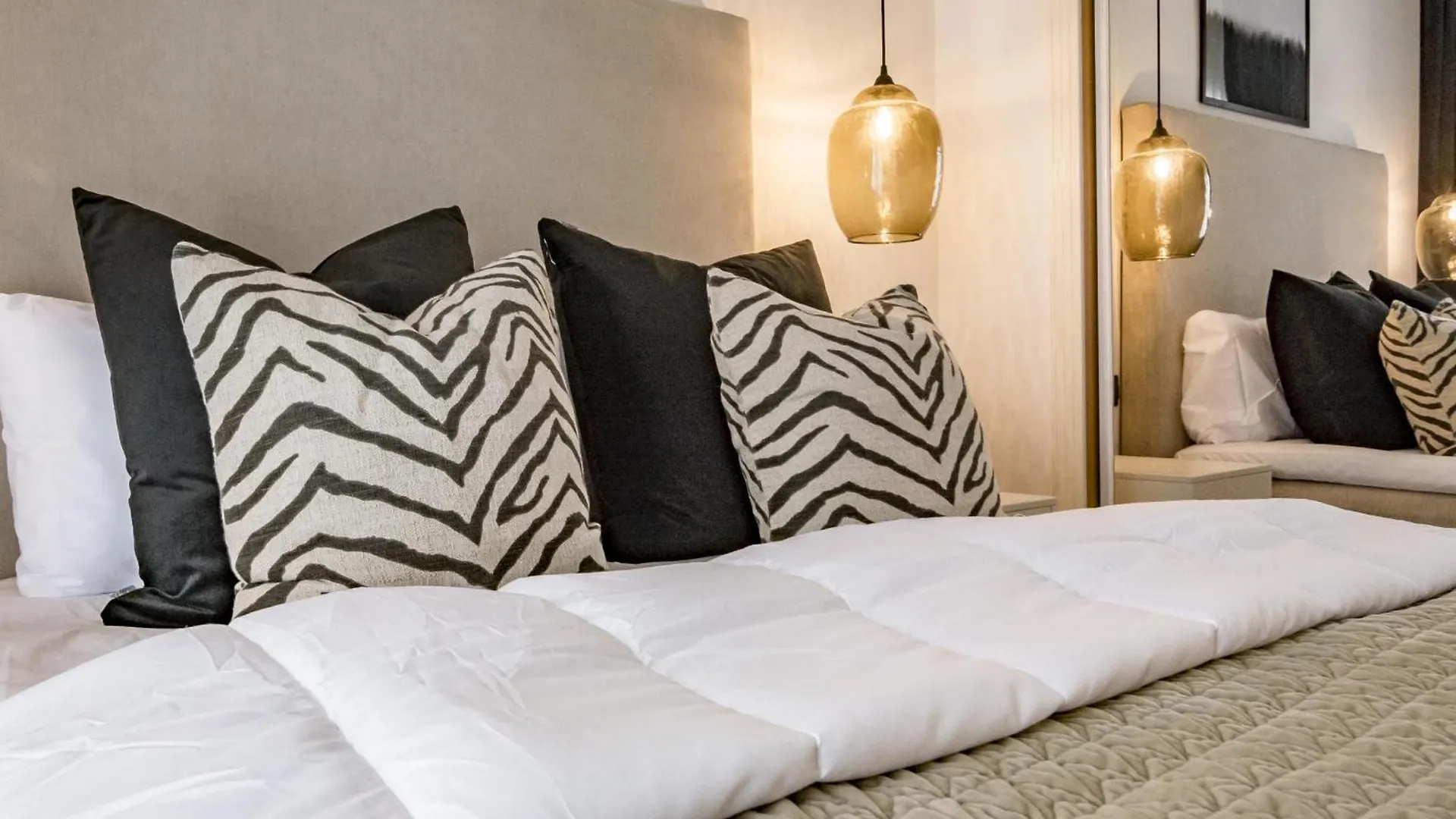 Pr - Stunning Flat Front Line Beach Puerto Banus Marbella Spain